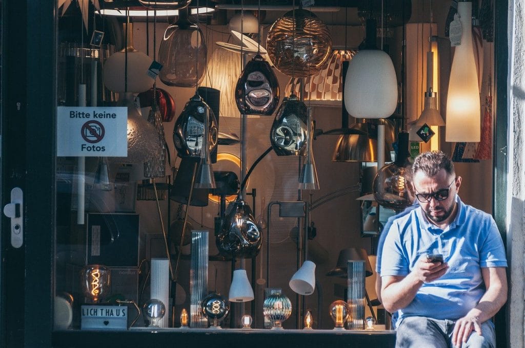 Customer Success w świecie AI: jak tłumaczyć klientom działanie algorytmów
