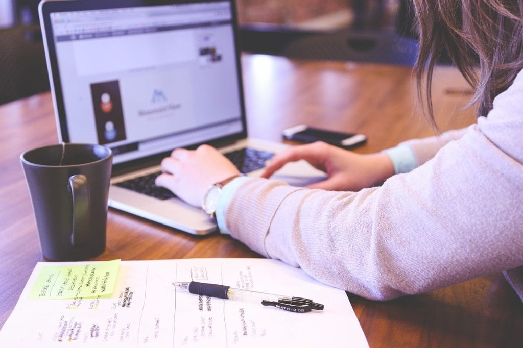 Nowoczesne strategie CRO – jak wykorzystać personalizację do zwiększania sprzedaży?