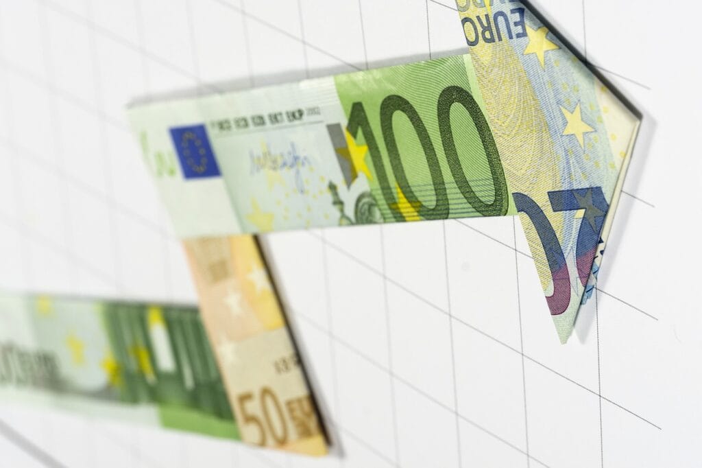 ERP czy CRM? Który system lepiej wspiera rozwój firmy?