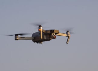 Prezentacja firmy z lotu ptaka – usługi dronem